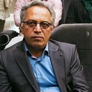 عکس نمایهٔ محمدحسین لطیفی