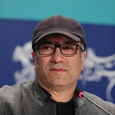 عکس نمایهٔ رضا میرکریمی