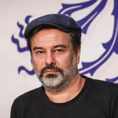عکس نمایهٔ پیمان قاسم‌خانی