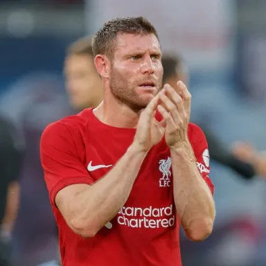 عکس نمایهٔ James Milner