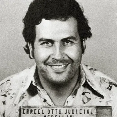 عکس نمایهٔ Pablo Escobar