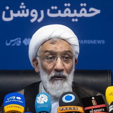 عکس نمایهٔ مصطفی پورمحمدی