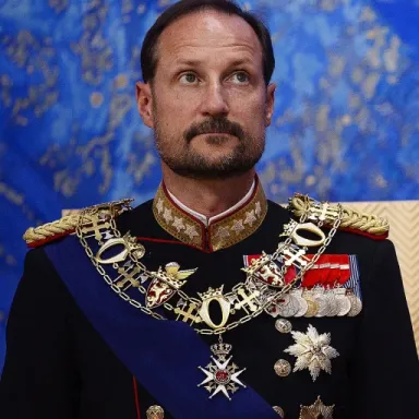 عکس نمایهٔ Haakon VIII