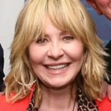 عکس نمایهٔ Lulu (singer)