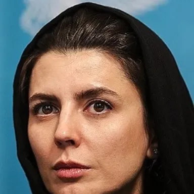 عکس نمایهٔ لیلا حاتمی