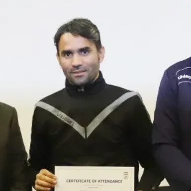 عکس نمایهٔ مرتضی اسدی (بازیکن فوتبال)