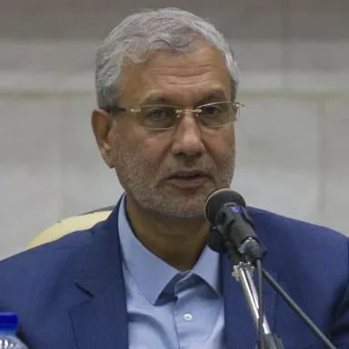 عکس نمایهٔ علی ربیعی