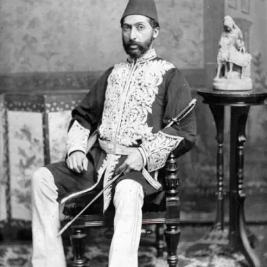 عکس نمایهٔ حسینقلی صدرالسلطنه