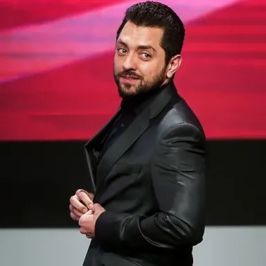 عکس نمایهٔ بهرام رادان