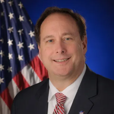 عکس نمایهٔ Robert M. Lightfoot Jr.