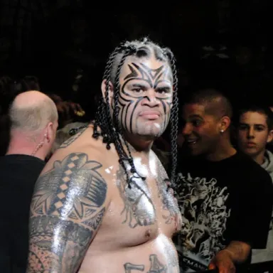 عکس نمایهٔ Umaga (wrestler)