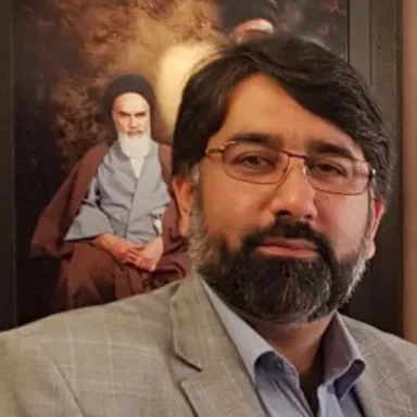 عکس نمایهٔ محمد نوری