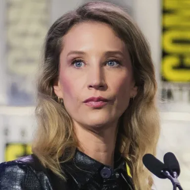 عکس پروفایل Maude Garrett