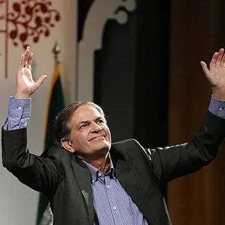 عکس نمایهٔ منوچهر بیگلری