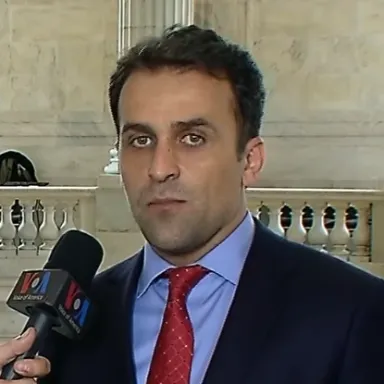 عکس نمایهٔ امیرعباس فخرآور