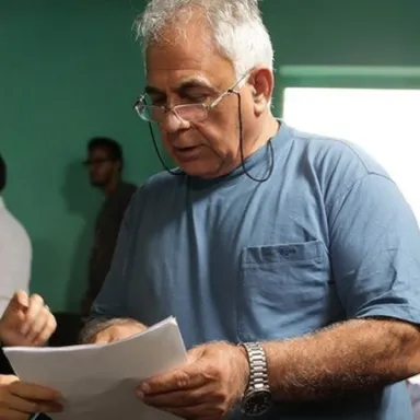 عکس نمایهٔ داوود موثقی