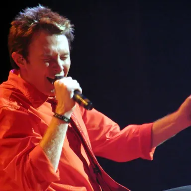 عکس نمایهٔ Clay Aiken