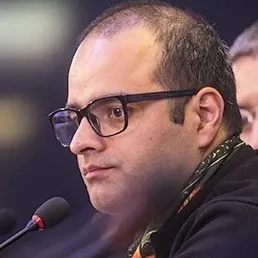 عکس نمایهٔ کاظم ملایی