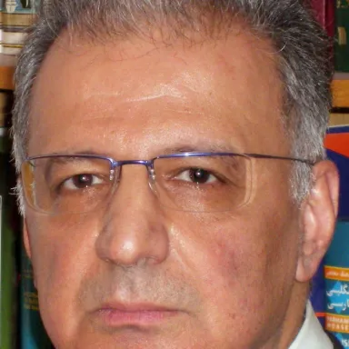 عکس نمایهٔ خسرو ناقد