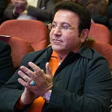 عکس نمایهٔ حسین هدایتی