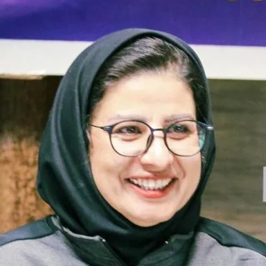 عکس نمایهٔ مریم آزمون
