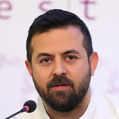 عکس نمایهٔ هومن سیدی