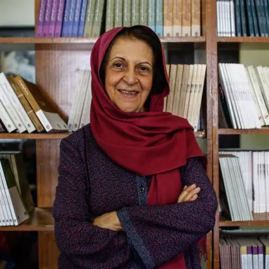 عکس نمایهٔ منصوره اتحادیه