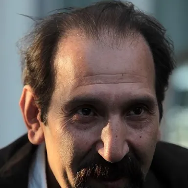 عکس نمایهٔ داوود میرباقری