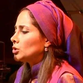 عکس نمایهٔ مژگان شجریان