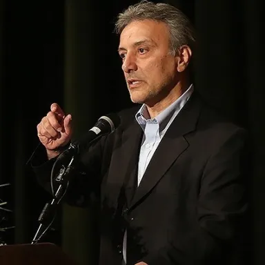 عکس نمایهٔ محمود نیلی احمدآبادی