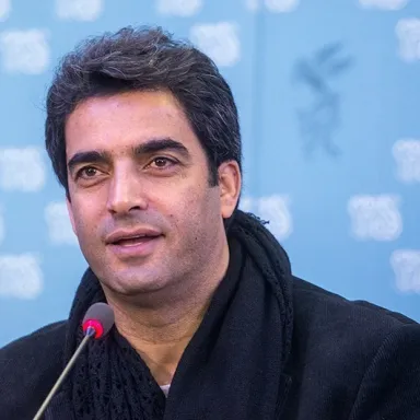 عکس نمایهٔ منوچهر هادی