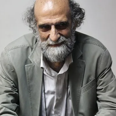 عکس نمایهٔ کریم اکبری مبارکه