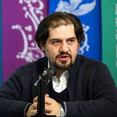 عکس نمایهٔ رضا خسروی