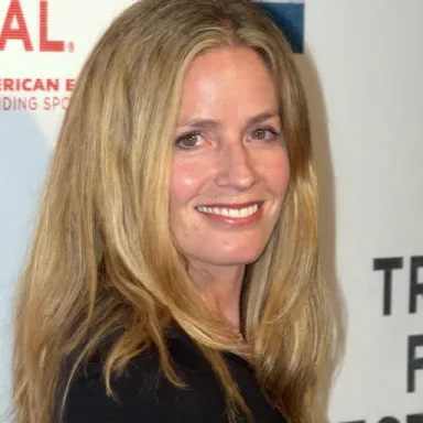 عکس نمایهٔ Elisabeth Shue