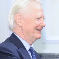 عکس نمایهٔ James Mirrlees