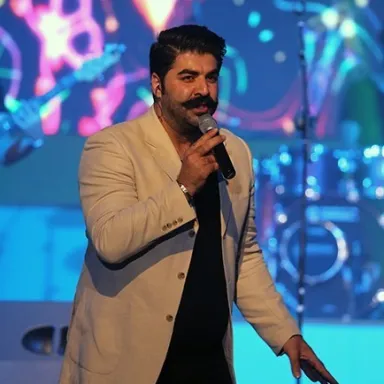 عکس نمایهٔ بهنام بانی