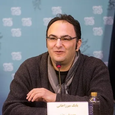 عکس نمایهٔ بابک میرزاخانی
