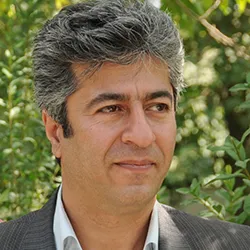 عکس نمایهٔ منوچهر صفرخانی