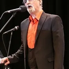 عکس نمایهٔ حمید غلامعلی