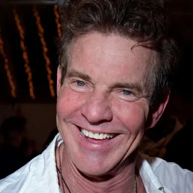 عکس نمایهٔ Dennis Quaid