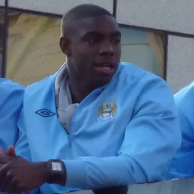 عکس نمایهٔ Micah Richards