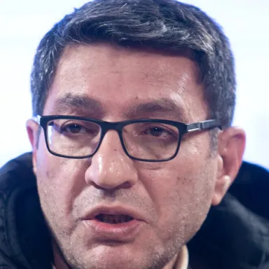 عکس نمایهٔ احمد مرادپور