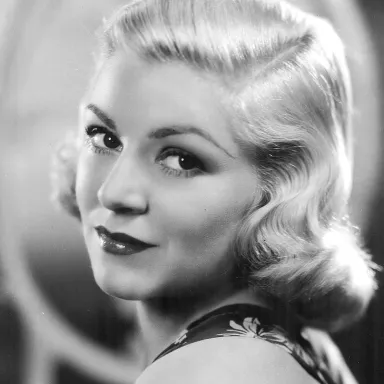 عکس نمایهٔ Claire Trevor
