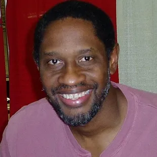 عکس نمایهٔ Tim Russ