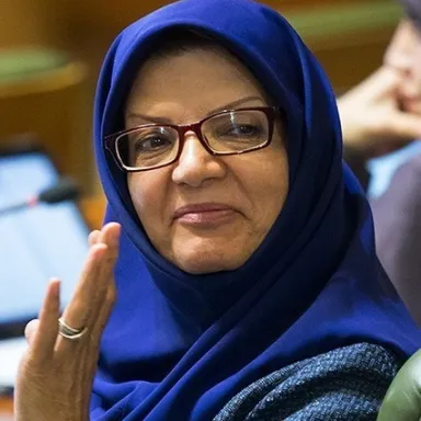 عکس نمایهٔ ناهید خداکرمی
