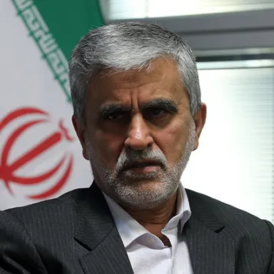 عکس نمایهٔ محسن قمصری
