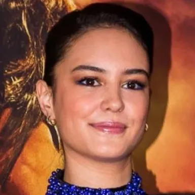 عکس نمایهٔ Courtney Eaton