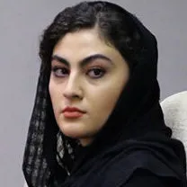 عکس نمایهٔ مریم مؤمن