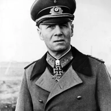 عکس نمایهٔ Erwin Rommel