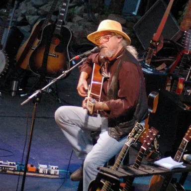 عکس نمایهٔ Arlo Guthrie
